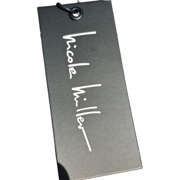 Nicole Miller Gold Crossbody Bag with Luxurious Shine - Picture 6 of 7